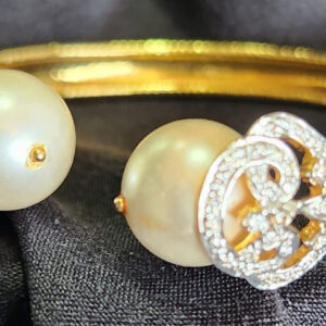 Bracelet With Diamonds & Pearls