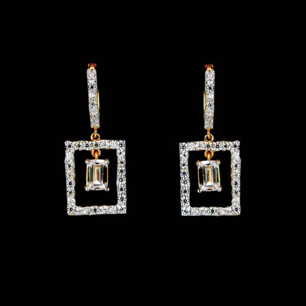 Earrings With Diamonds