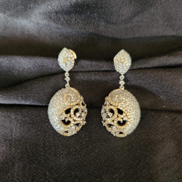 Earrings With Diamonds