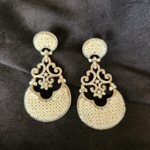 Earrings With Diamonds & Pearls